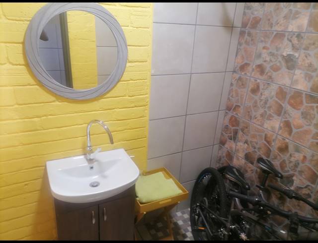 4 BEDROOM HOUSE FOR SALE IN ANNADALE